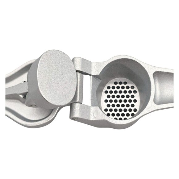 Pampered Chef Garlic Press Tool 2576 Aluminum Silver Durable NO CLEANING TOOL - Picture 6 of 6